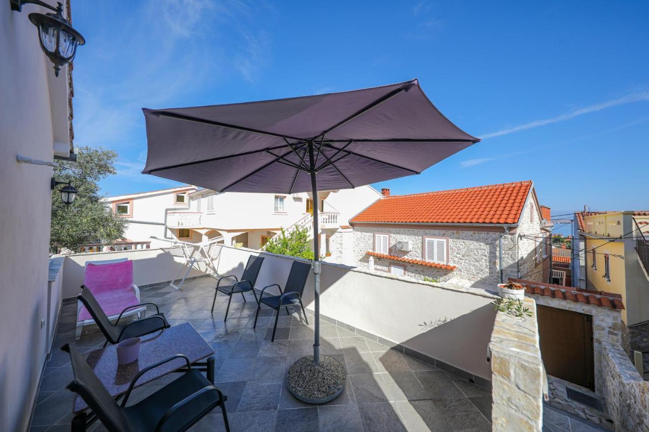 Holiday Home Ana Poljana  Extérieur photo