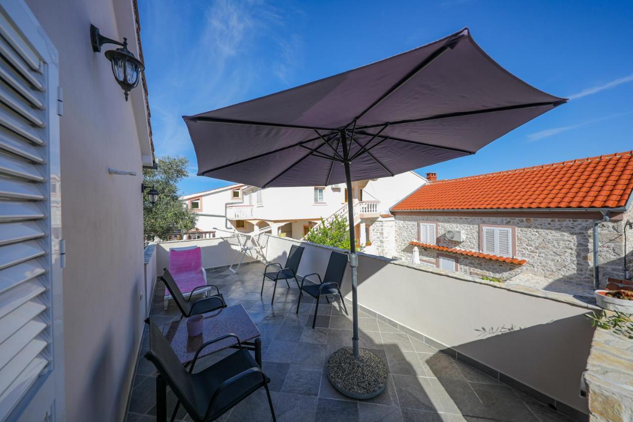Holiday Home Ana Poljana  Extérieur photo