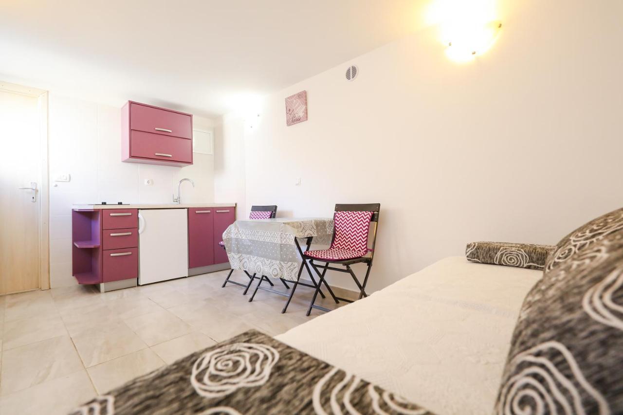 Holiday Home Ana Poljana  Extérieur photo